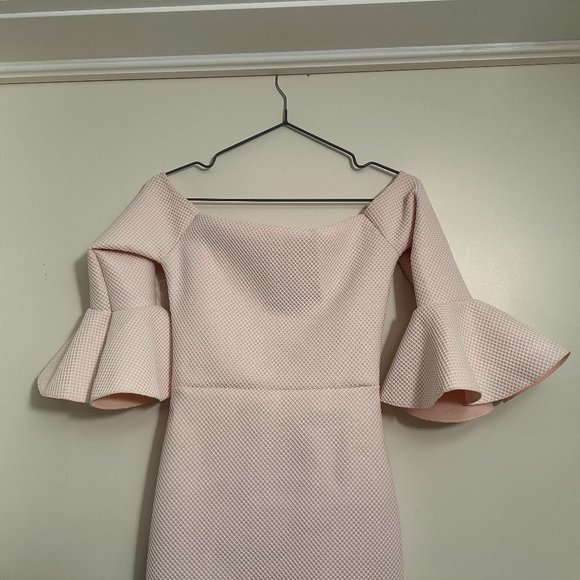 New! BARDOT FISHNET FRILL BODYCON DRESS - Picture 3 of 6